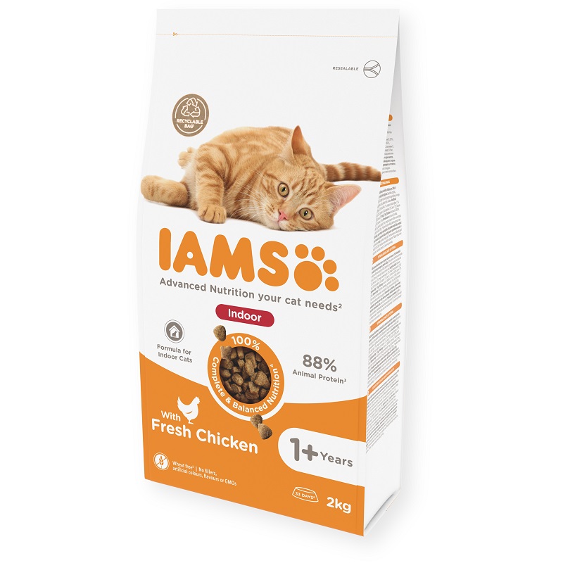Sausā barība ar vistas gaļu pieaugušiem telpās dzīvojošiem kaķiem - IAMS CAT ADULT INDOOR CHICKEN 2KG